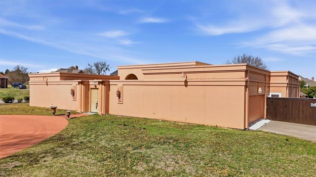 2613 W Cascade Drive, Sherman, TX 75092