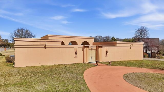 2613 W Cascade Drive, Sherman, TX 75092