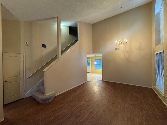 4236 Iriona BND, Austin, TX 78749