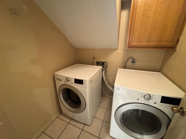 4236 Iriona BND, Austin, TX 78749