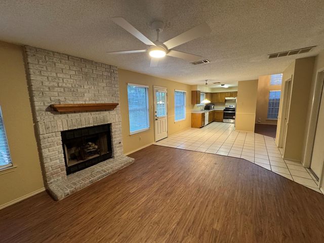 4236 Iriona BND, Austin, TX 78749