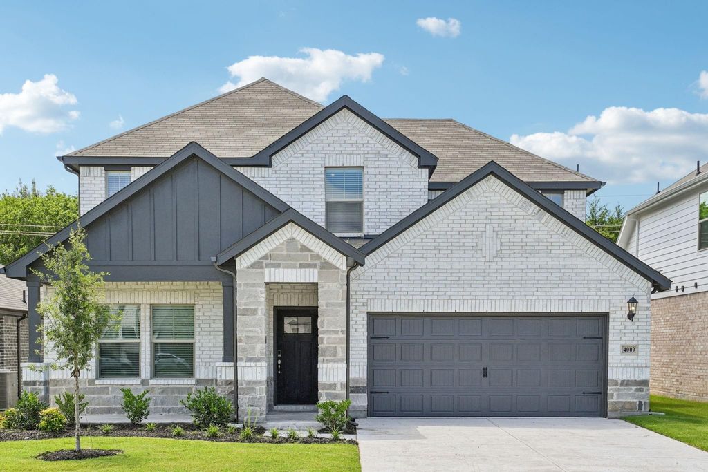 4009 Medina Drive, Farmersville, TX 75442