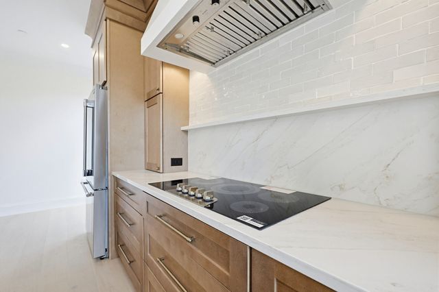 257 Market Street RB, Boston, MA 02135