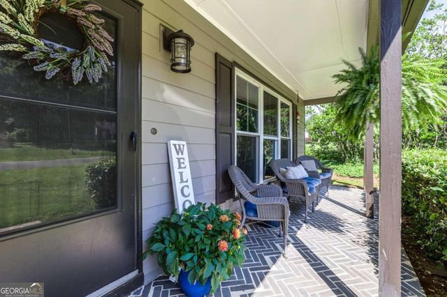 4488 Whitt Station Run NW, Acworth, GA 30101