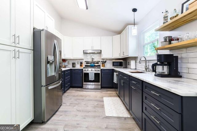 4488 Whitt Station Run NW, Acworth, GA 30101