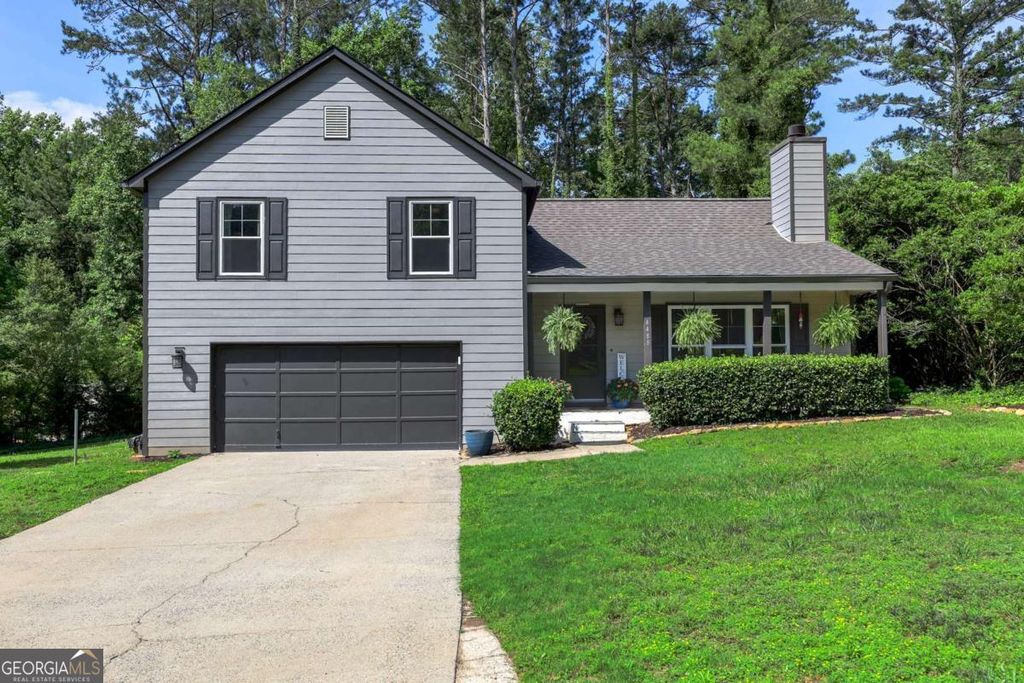 4488 Whitt Station Run NW, Acworth, GA 30101