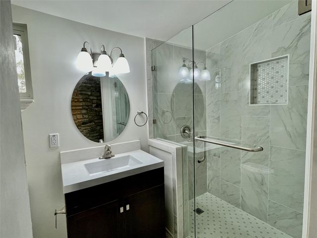 6005 Hudson Bend RD, Austin, TX 78734