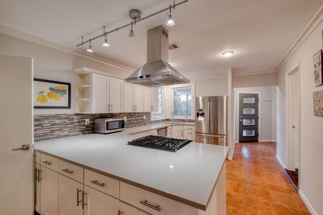 6005 Hudson Bend RD, Austin, TX 78734