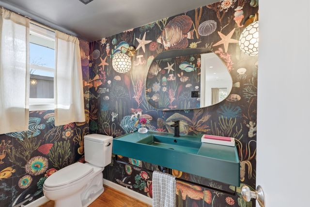 8487 Swift Avenue, Dallas, TX 75228