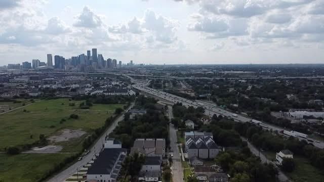 901 Pollard Street, Houston, TX 77020