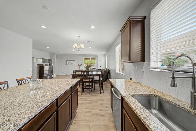 2120 W OLIVIA Drive, San Tan Valley, AZ 85144