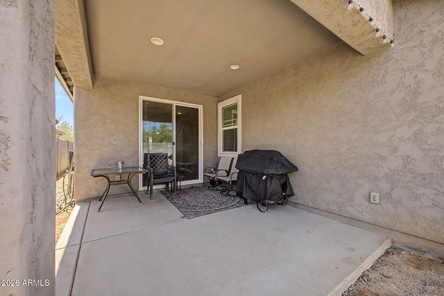 2120 W OLIVIA Drive, San Tan Valley, AZ 85144