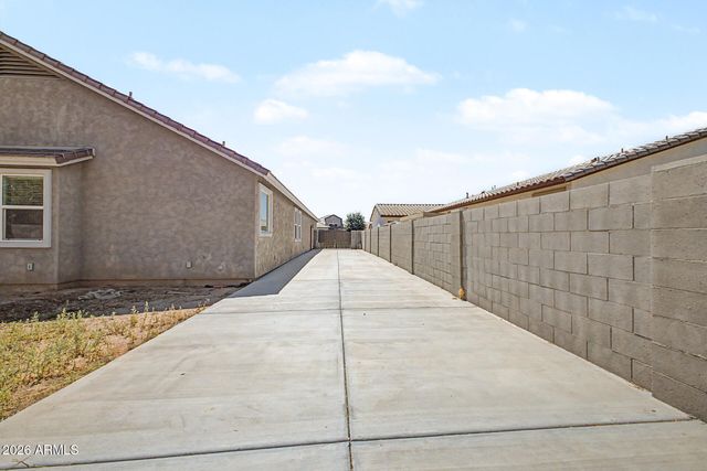 2120 W OLIVIA Drive, San Tan Valley, AZ 85144