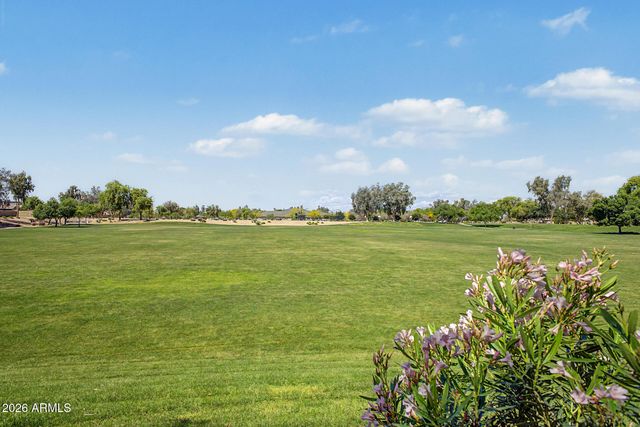 2120 W OLIVIA Drive, San Tan Valley, AZ 85144