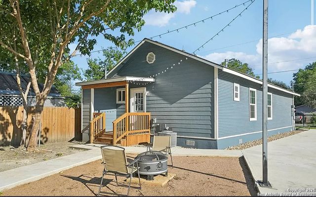 1006 Center, San Antonio, TX 78202