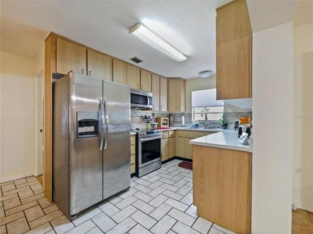 4025 LUAN DRIVE, Orlando, FL 32808