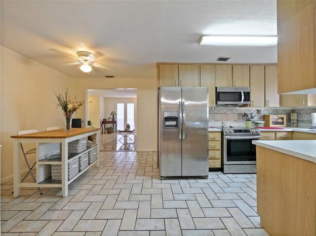 4025 LUAN DRIVE, Orlando, FL 32808
