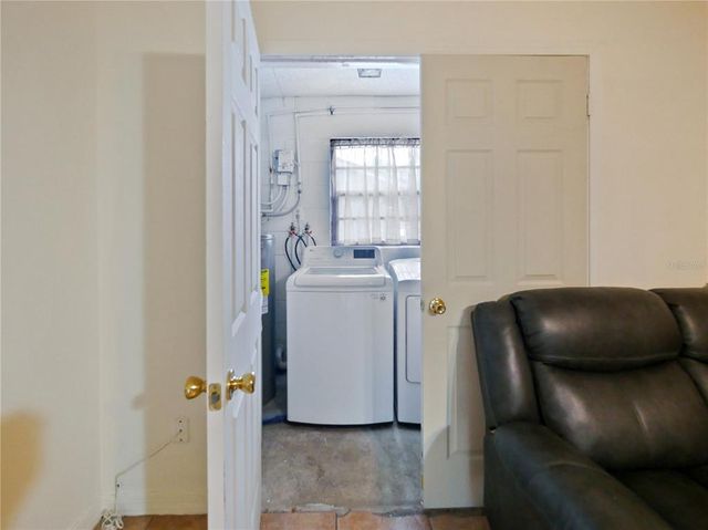4025 LUAN DRIVE, Orlando, FL 32808