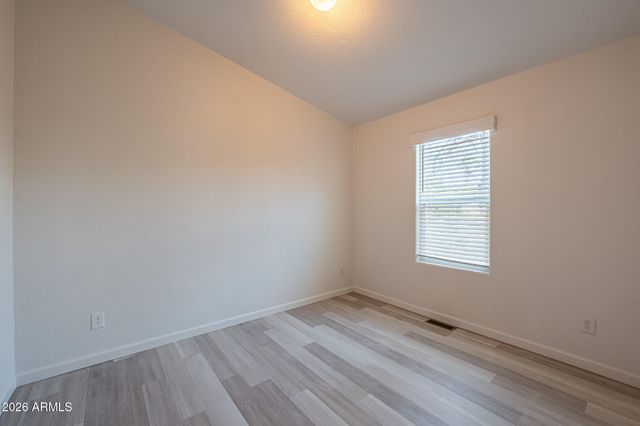 1250 E BELL Road 11, Phoenix, AZ 85022