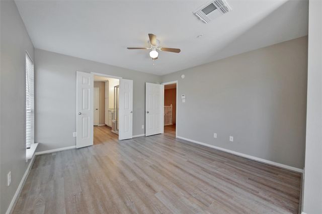 2710 Grants Lake Boulevard S6, Sugar Land, TX 77479