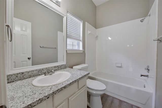 2710 Grants Lake Boulevard S6, Sugar Land, TX 77479