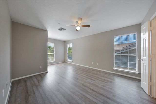 2710 Grants Lake Boulevard S6, Sugar Land, TX 77479
