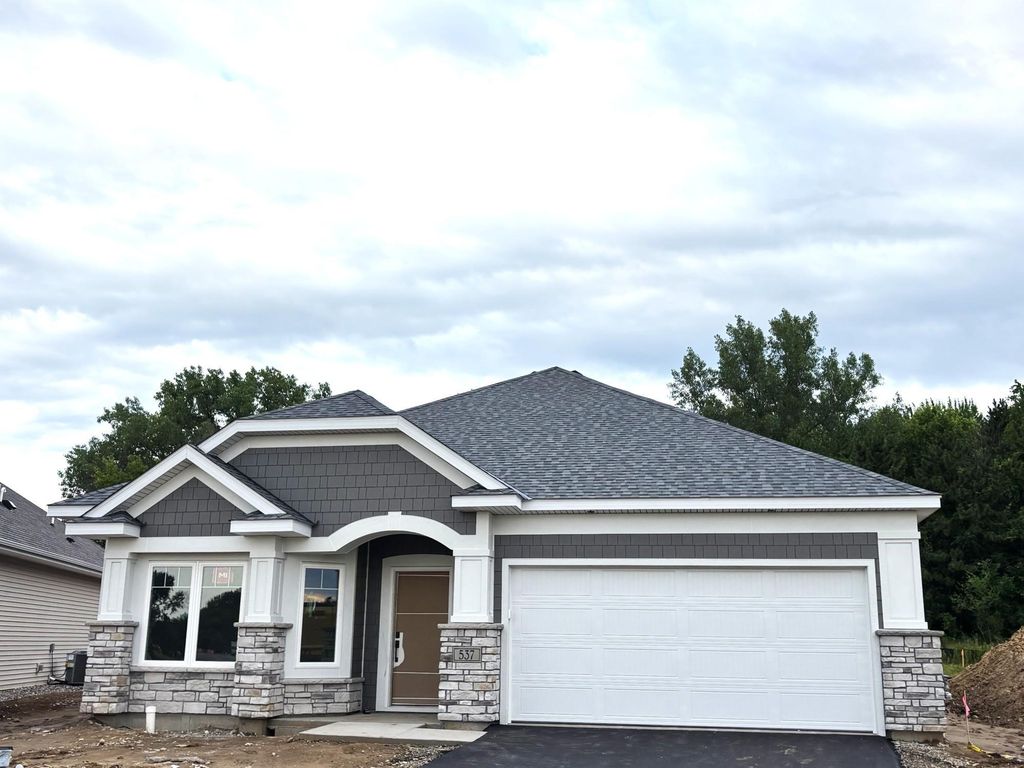 537 Tulare Terrace, Newport, MN 55055
