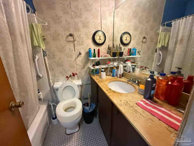 809 Nantes Way, Pensacola, FL 32505