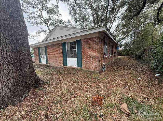 809 Nantes Way, Pensacola, FL 32505