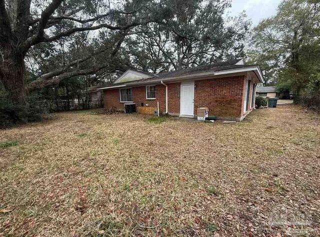 809 Nantes Way, Pensacola, FL 32505