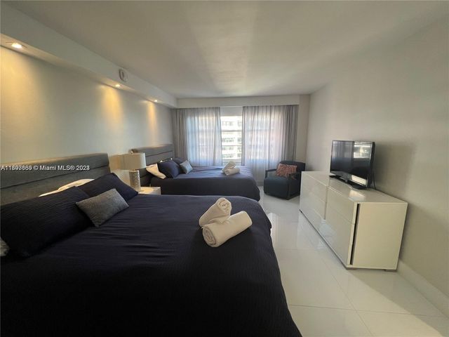 5161 COLLINS AVE 1403, Miami Beach, FL 33140