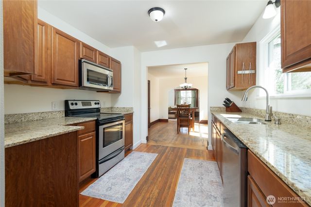 3810 S D Street, Tacoma, WA 98418