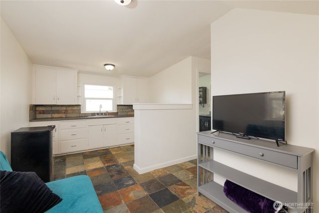 3810 S D Street, Tacoma, WA 98418