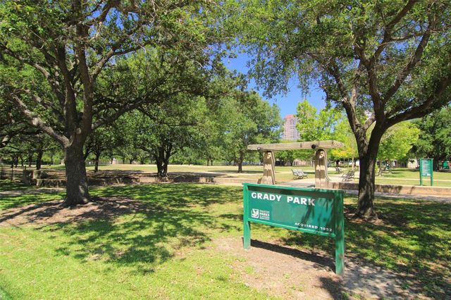6005 San Felipe Street B, Houston, TX 77057