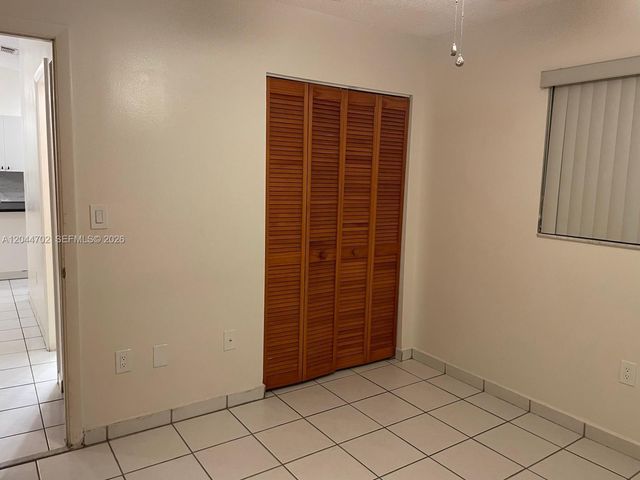 10101 W Okeechobee Road 5202, Hialeah Gardens, FL 33016