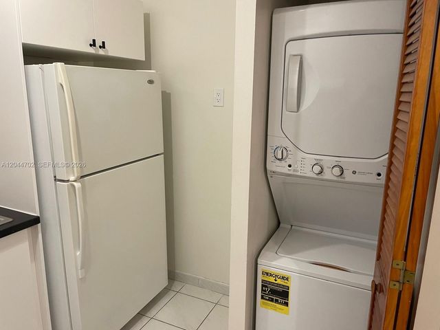 10101 W Okeechobee Road 5202, Hialeah Gardens, FL 33016