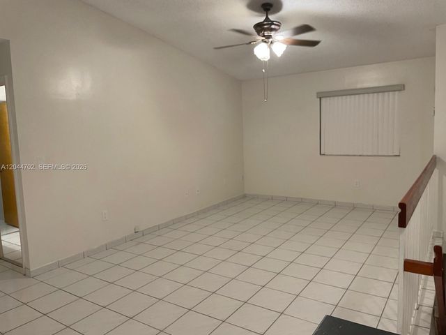 10101 W Okeechobee Road 5202, Hialeah Gardens, FL 33016