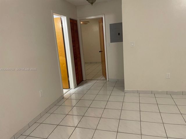 10101 W Okeechobee Road 5202, Hialeah Gardens, FL 33016