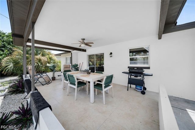 127 SE 43rd LN, Cape Coral, FL 33904