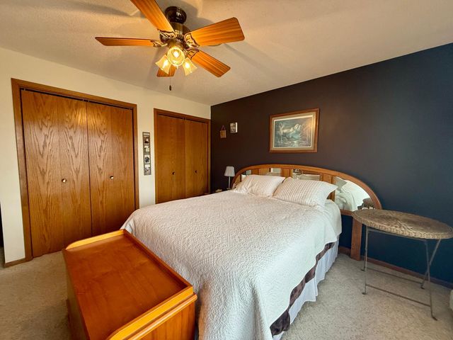 1808 Lakewood Avenue, Albert Lea, MN 56007