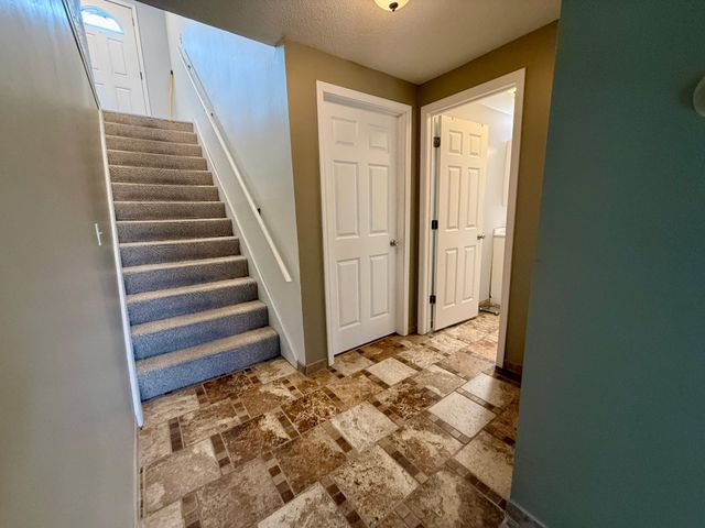 1808 Lakewood Avenue, Albert Lea, MN 56007