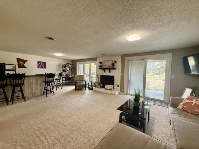 1808 Lakewood Avenue, Albert Lea, MN 56007