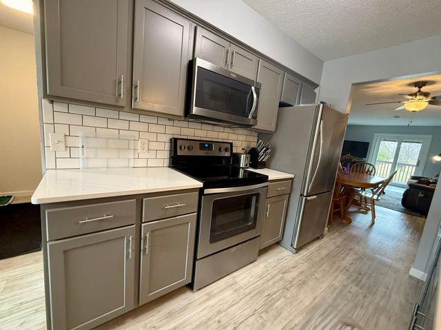 1808 Lakewood Avenue, Albert Lea, MN 56007