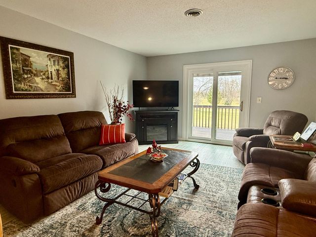 1808 Lakewood Avenue, Albert Lea, MN 56007