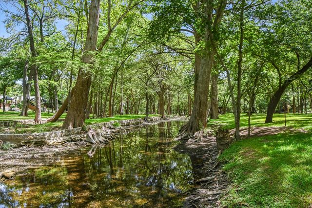 201 Sundown LN, Wimberley, TX 78676