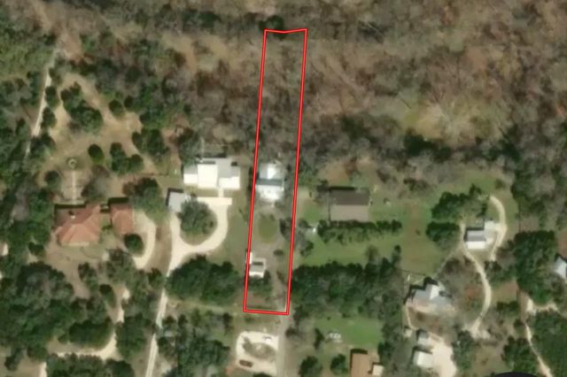 201 Sundown LN, Wimberley, TX 78676
