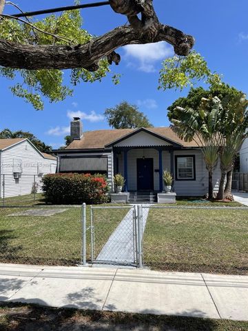 3665 SW 15th Street, Miami, FL 33145