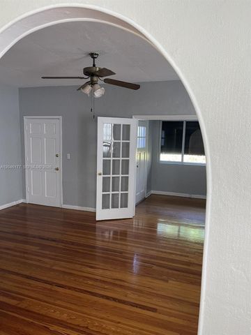 3665 SW 15th Street, Miami, FL 33145