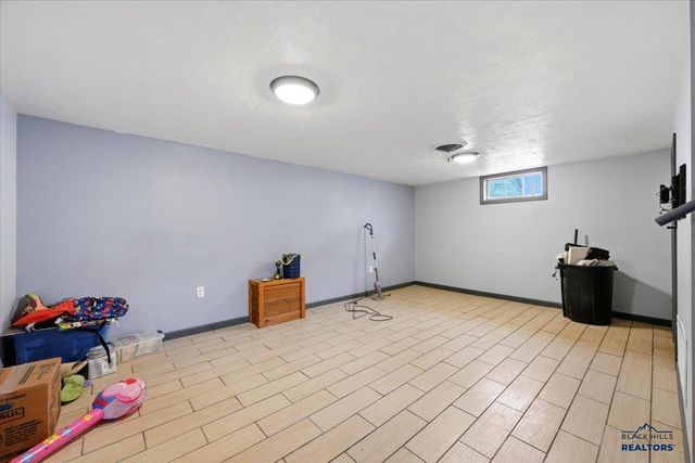 320 ST CHARLES, Rapid City, SD 57701