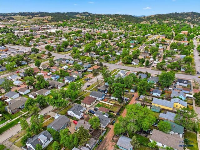 320 ST CHARLES, Rapid City, SD 57701